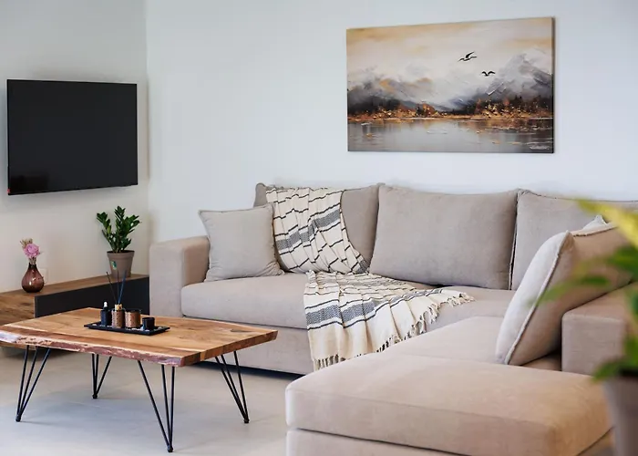 Апартаменты Etherio Naxos *