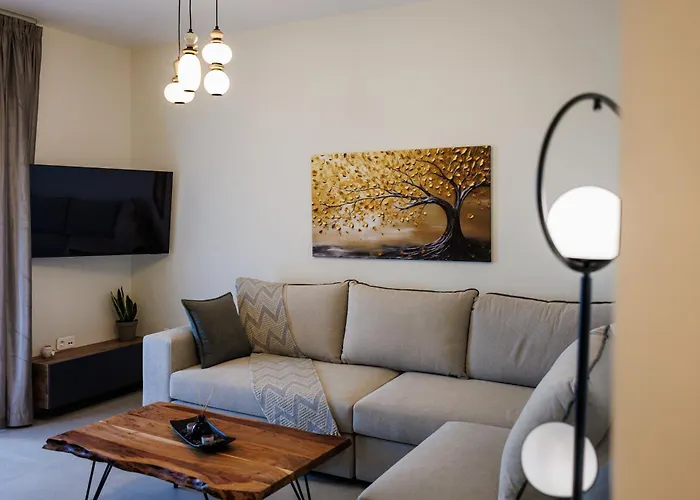 Апартаменты Etherio Naxos *