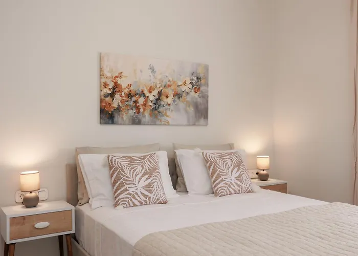 Etherio Naxos * Glinado Naxos